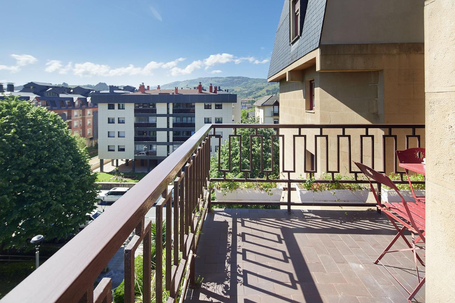Aterian. Sanz Enea Apartment Зарауц Екстериор снимка